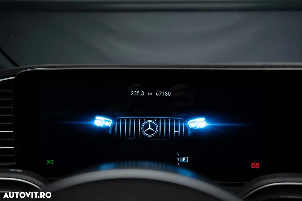 Mercedes-Benz GLE Coupe AMG 53 4Matic AMG Speedshift TCT 9G - 17