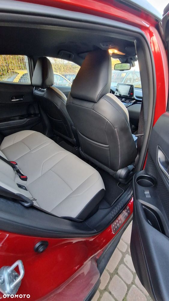 Toyota C-HR 2.0 Hybrid Selection - 4