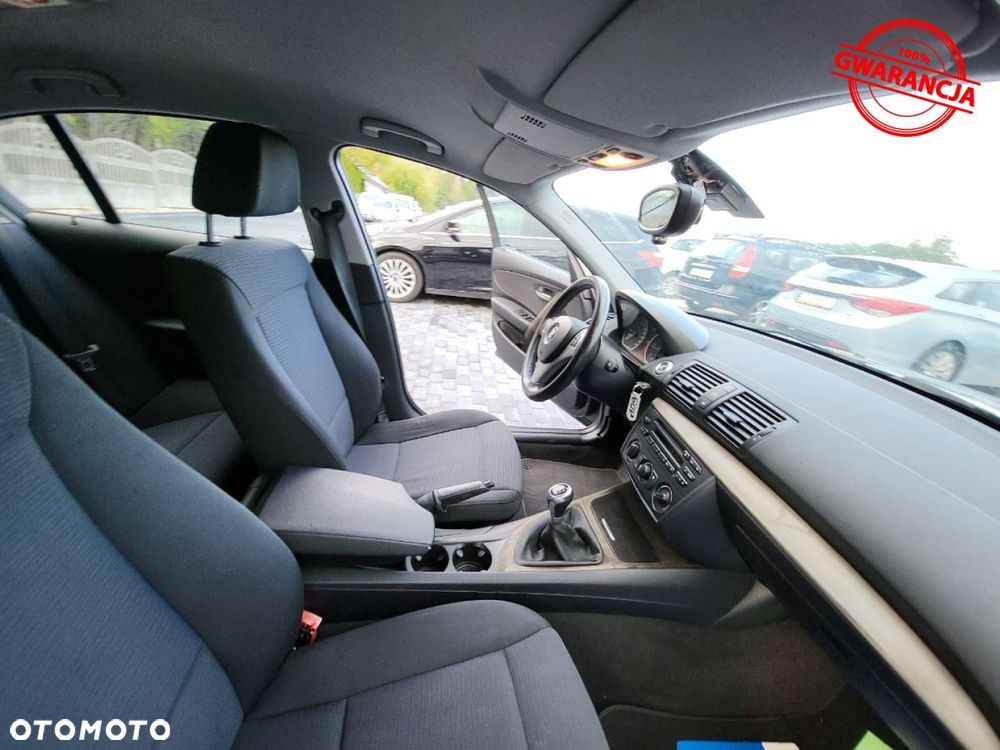 BMW Seria 1 120d - 28