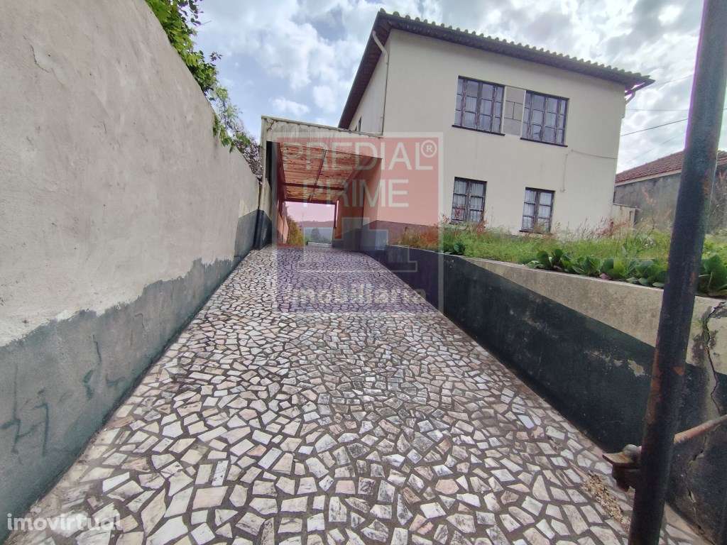 Moradia T2 em Nogueira do Cravo - Grande imagem: 2/24