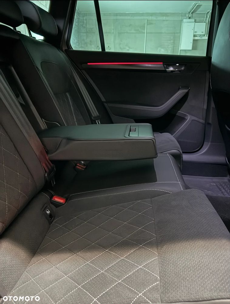 Skoda Superb 2.0 TSI Sportline DSG - 21