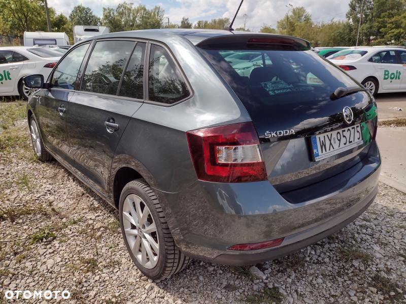 Skoda RAPID - 4