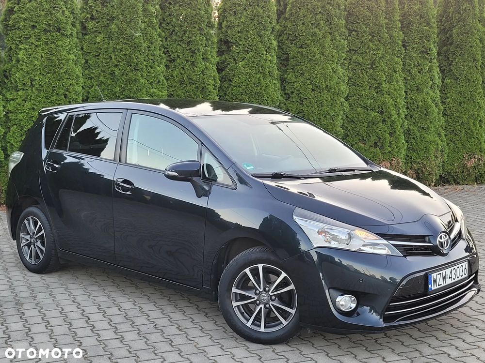 Toyota Verso 2.0 D-4D Executive - 11