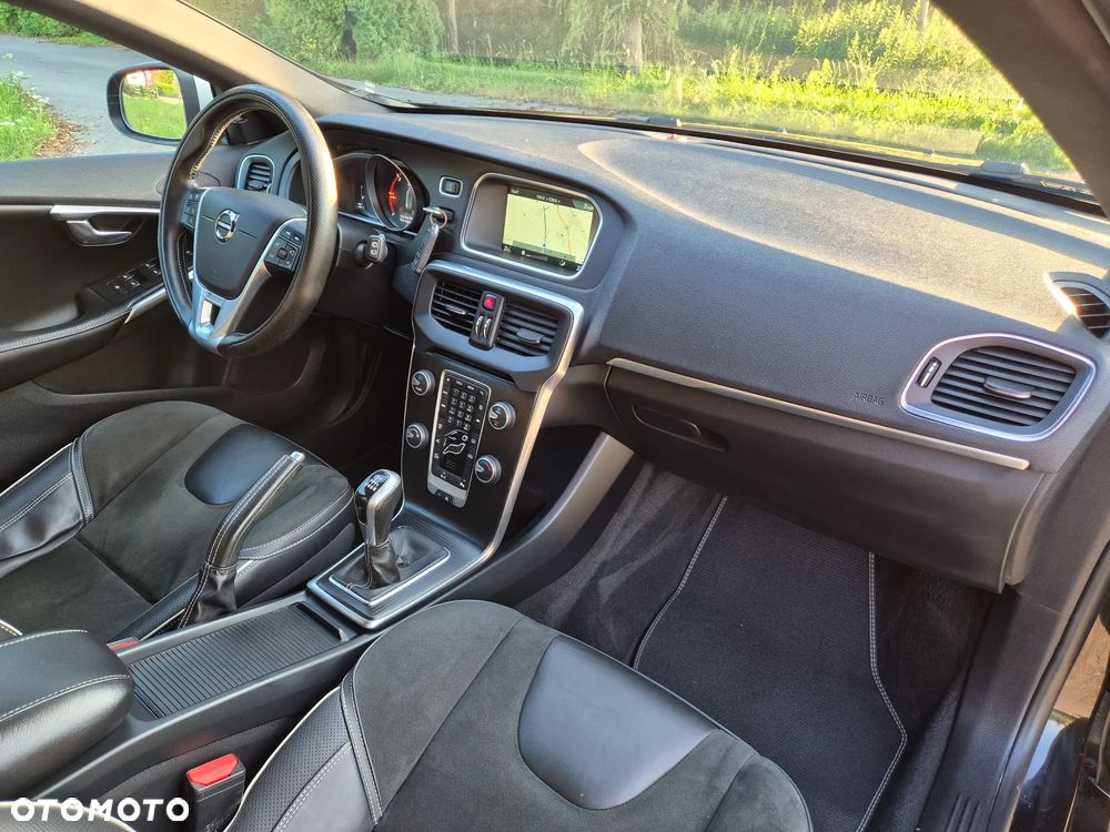 Volvo V40 D3 RDesign - 35