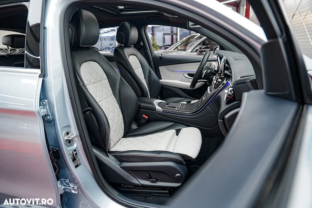 Mercedes-Benz GLC Coupe 300 e 4Matic 9G-TRONIC AMG Line Plus - 10