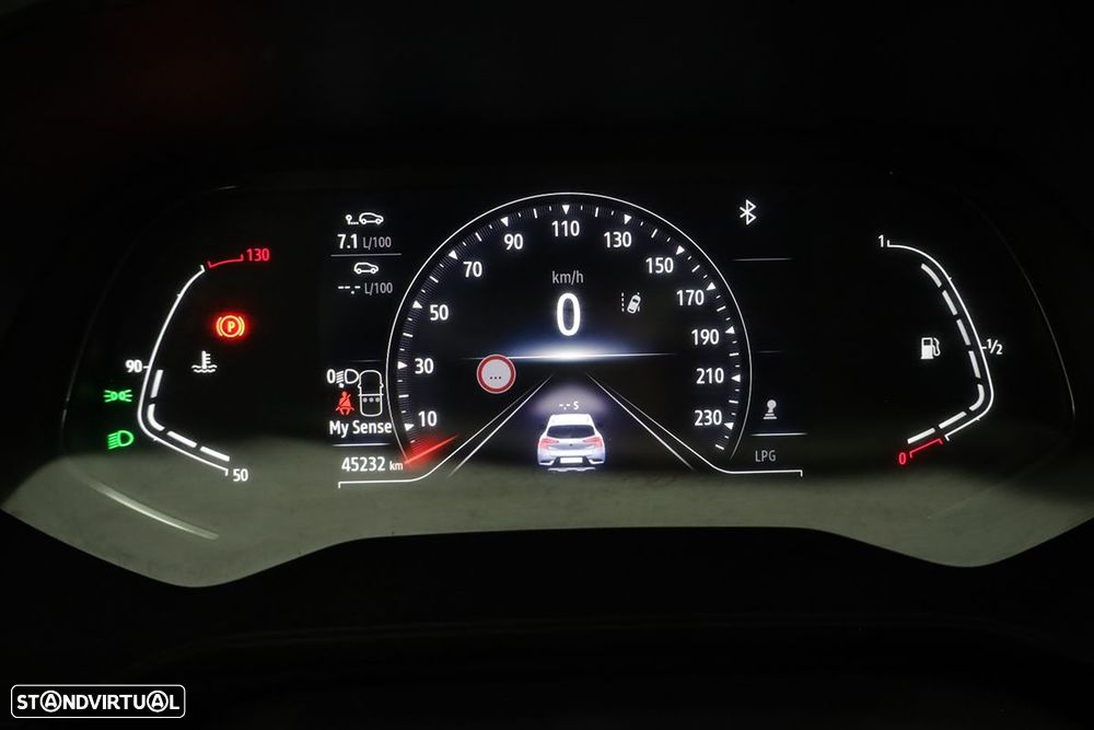 Renault Captur 1.0 TCe Techno Bi-Fuel - 16