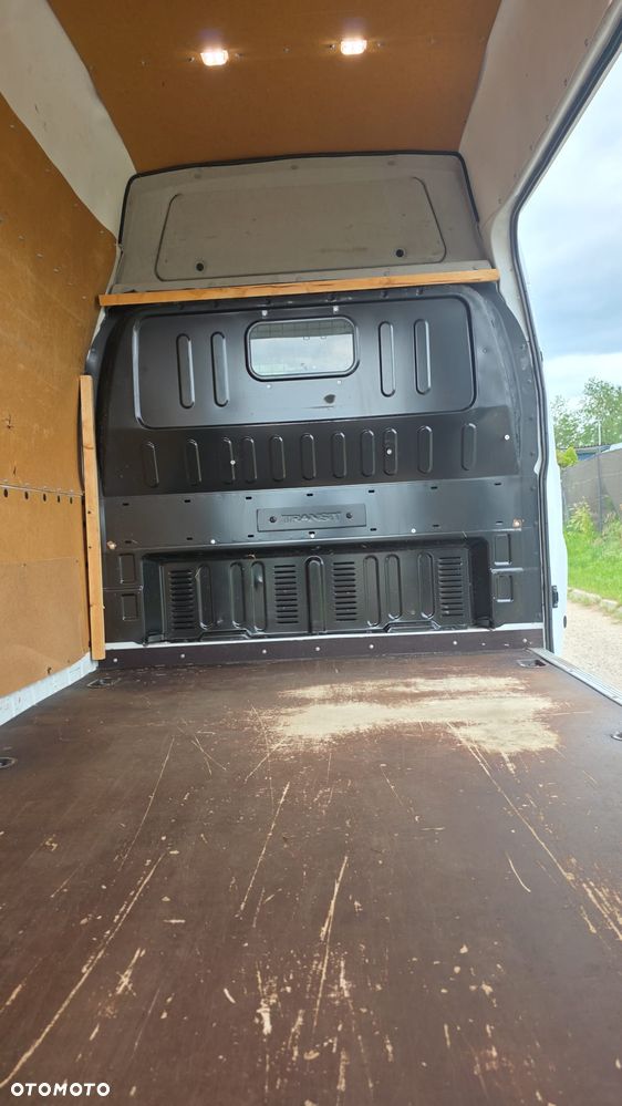 Ford Transit - 17