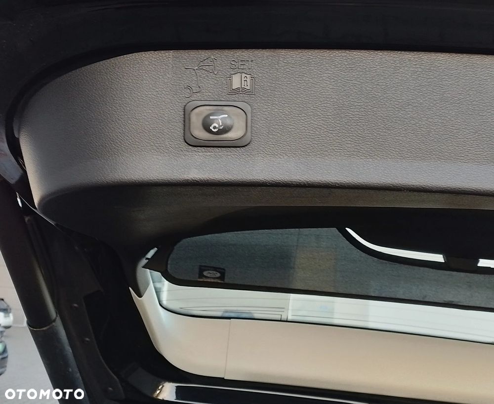 Ford Kuga 2.0 TDCi 4WD Titanium - 37