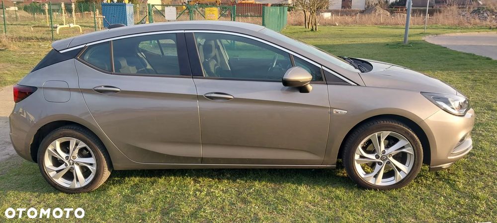 Opel Astra 1.4 T Dynamic - 9