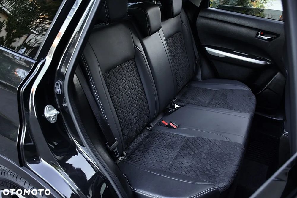 Suzuki Vitara 1.4 Boosterjet Hybrid Allgrip Comfort+ "SHINKAI" - 39