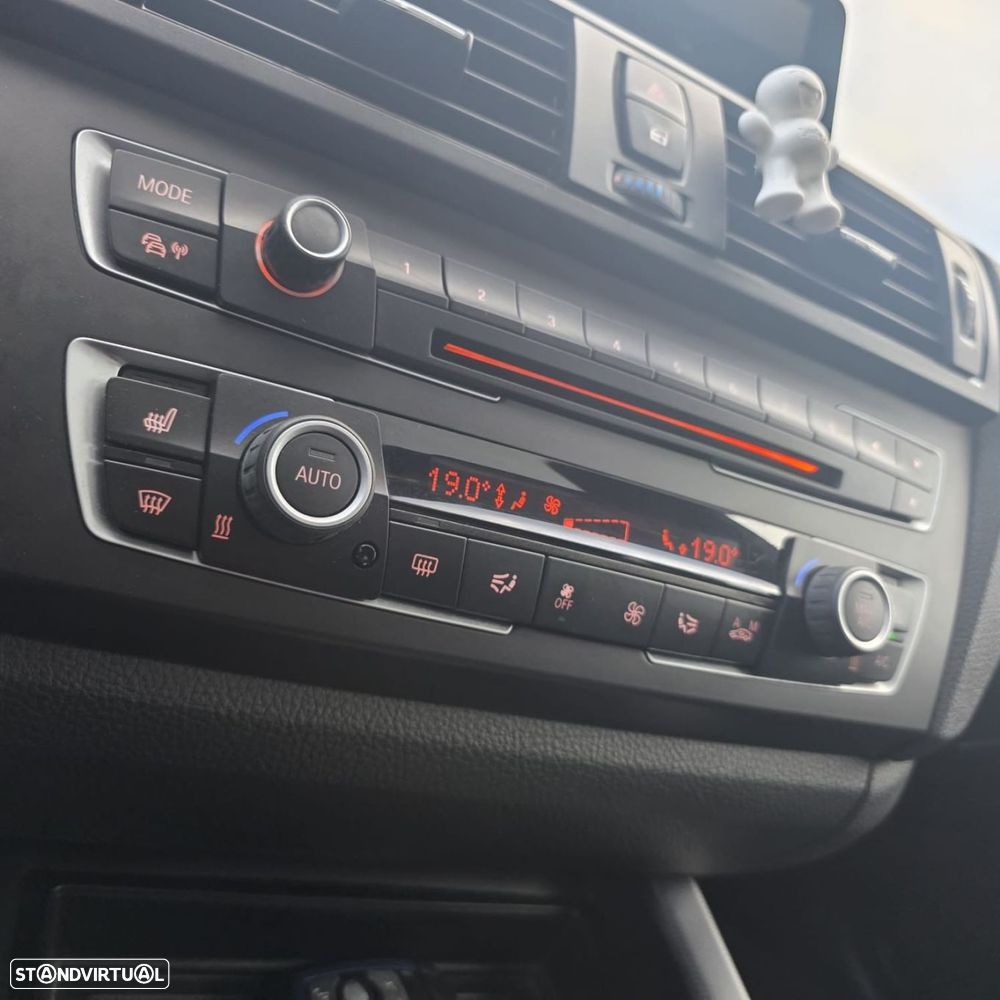 BMW 125 dA Pack M - 29