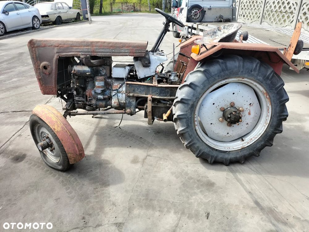 CIĄGNIK TRAKTOR TRAKTOREK SAM SILNIK C325 C328 - 3