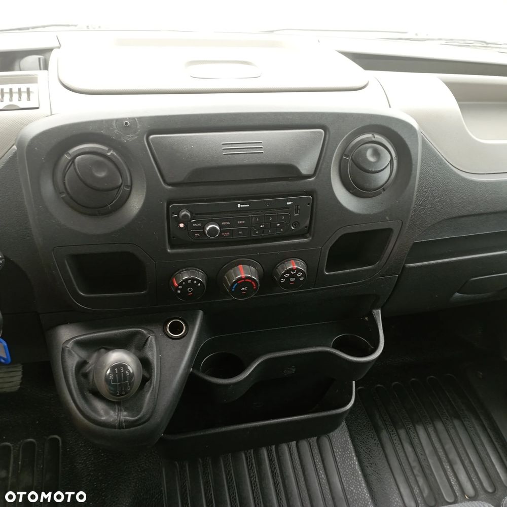 Renault Master - 10