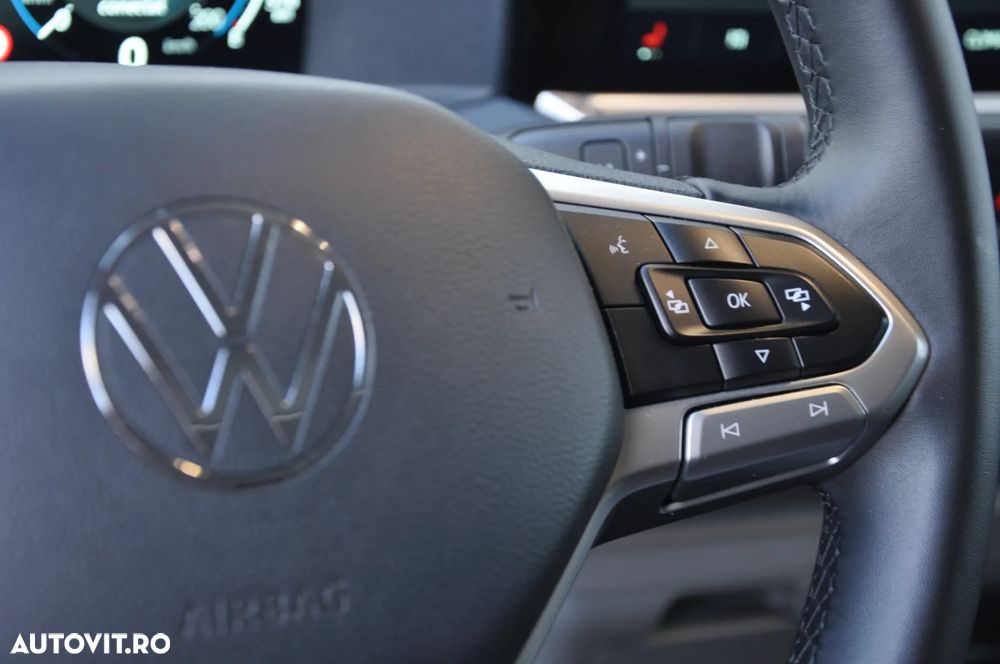 Volkswagen Caravelle - 18