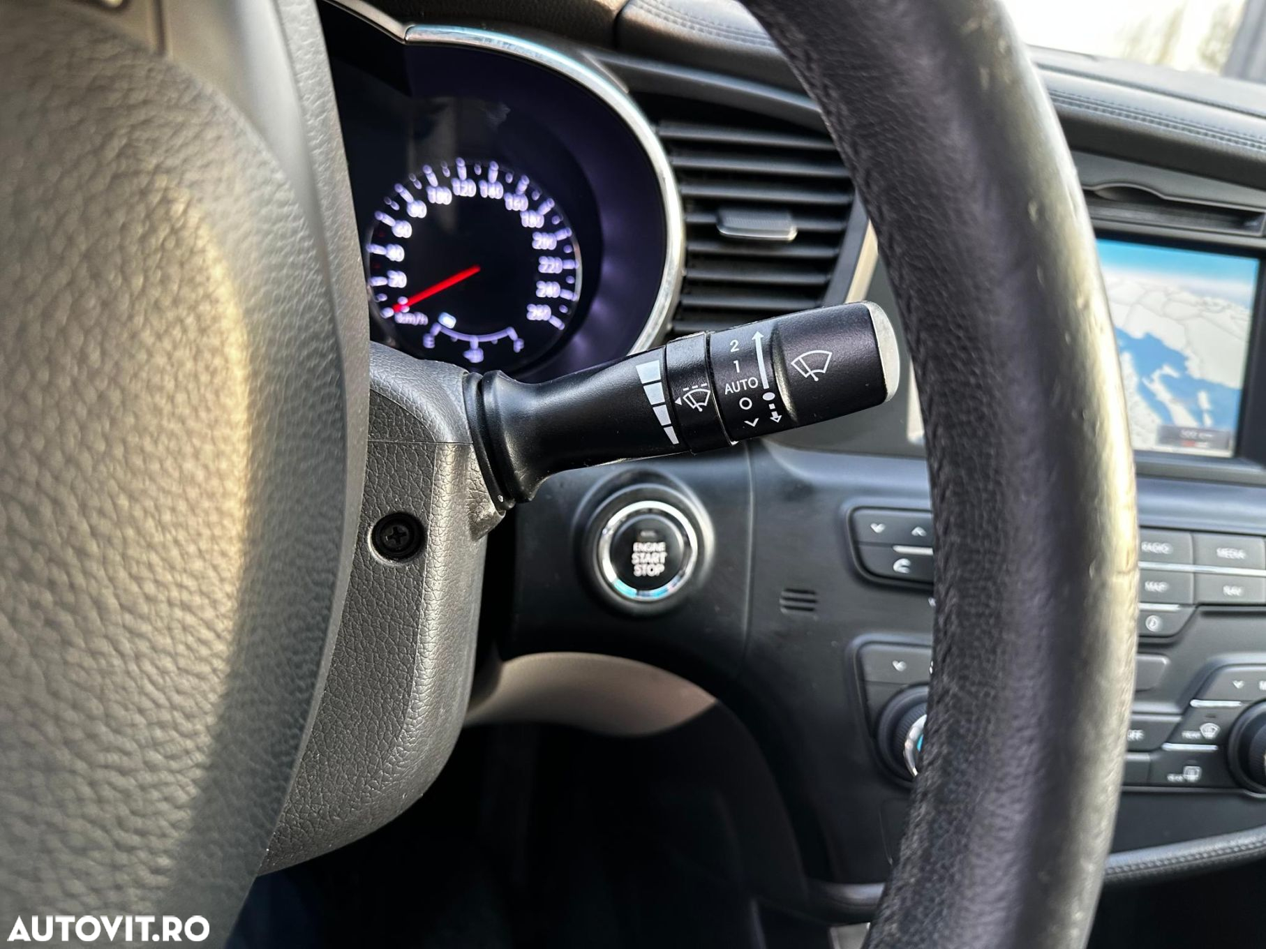 Kia Optima - 11