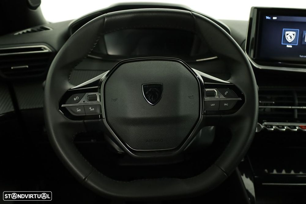 Peugeot 2008 1.2 PureTech Allure - 14