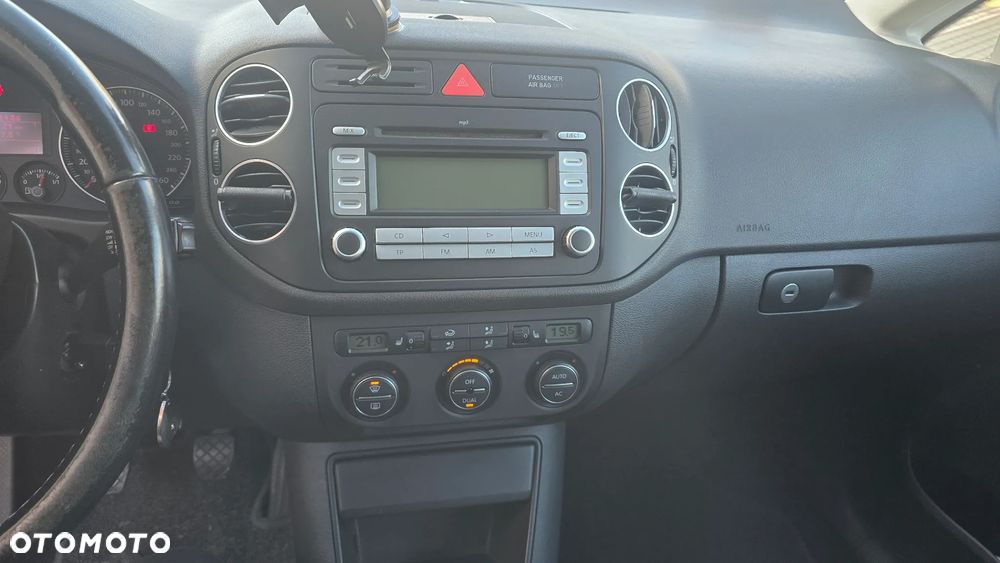 Volkswagen Golf Plus 1.9 TDI Tour - 10