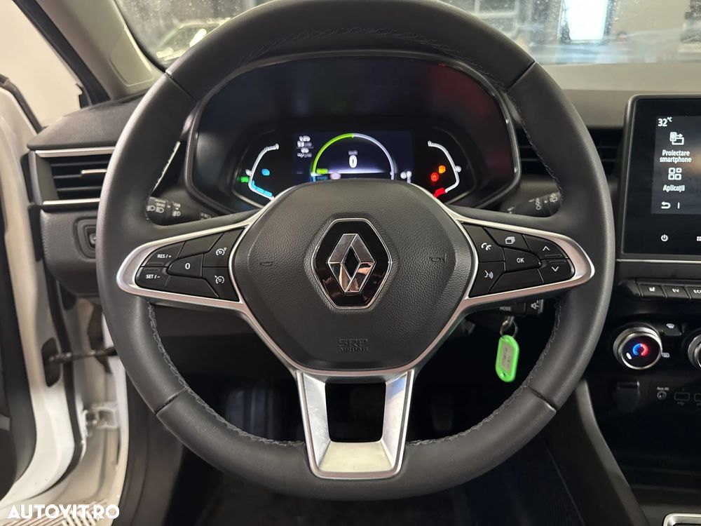 Renault Clio - 16