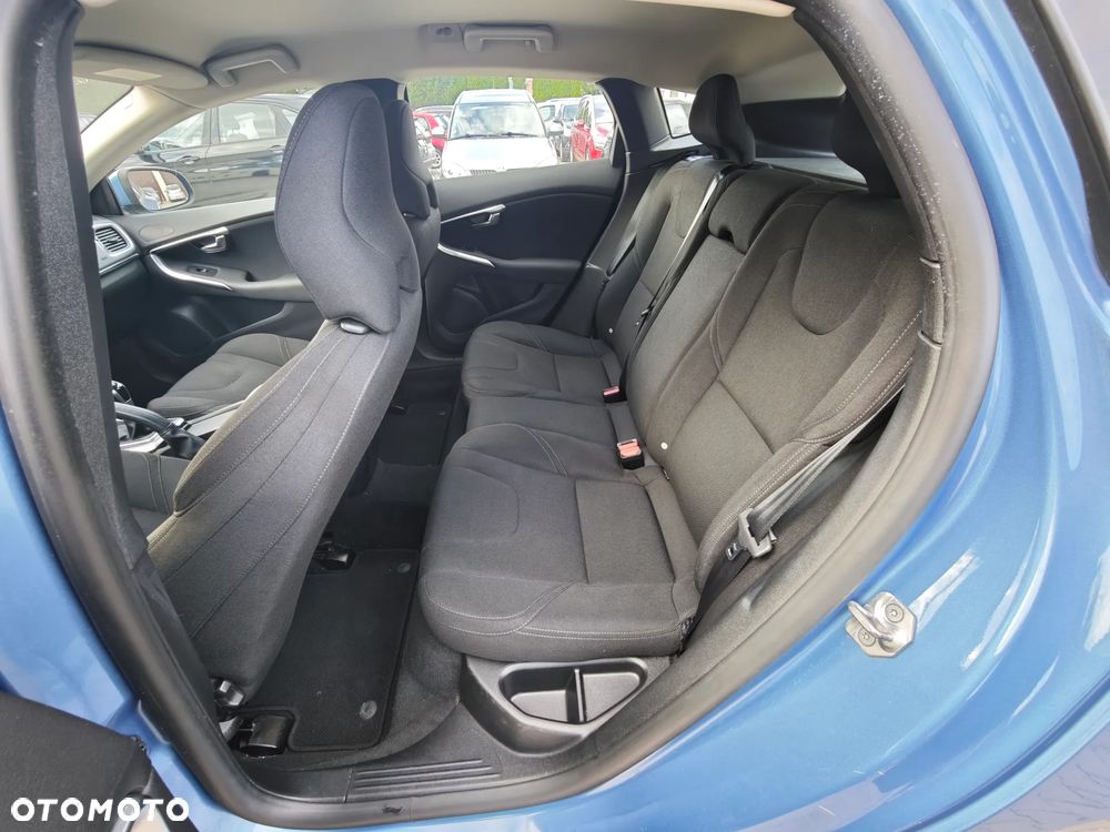 Volvo V40 D2 Linje You - 22