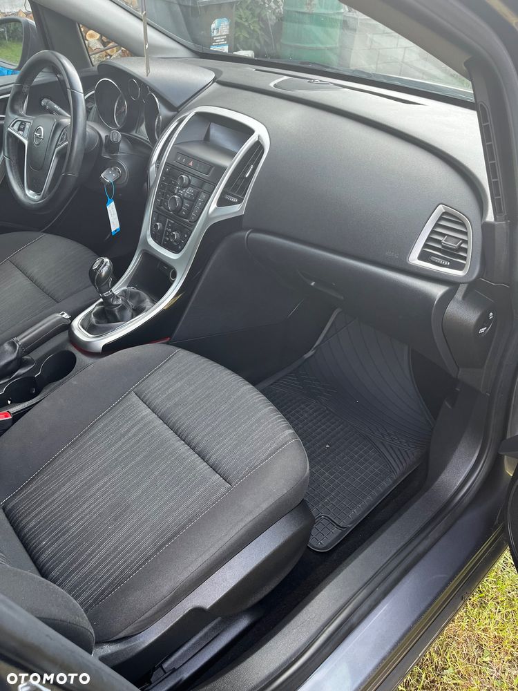 Opel Astra 1.4 Turbo - 19