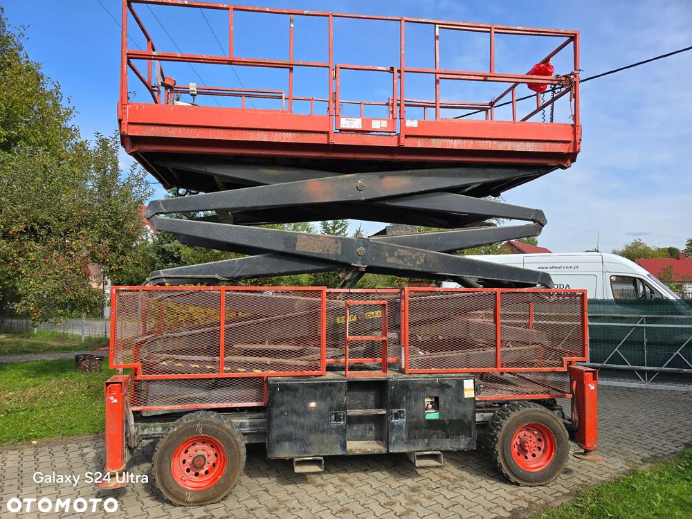 Skyjack Sj 9250 4x4 All Terrain 17m Diesel nożycowy terenowy podnośnik podest - 1