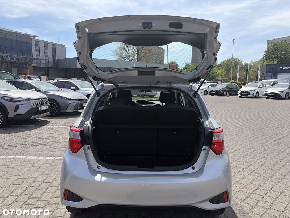 Toyota Yaris 1.5 Active - 12