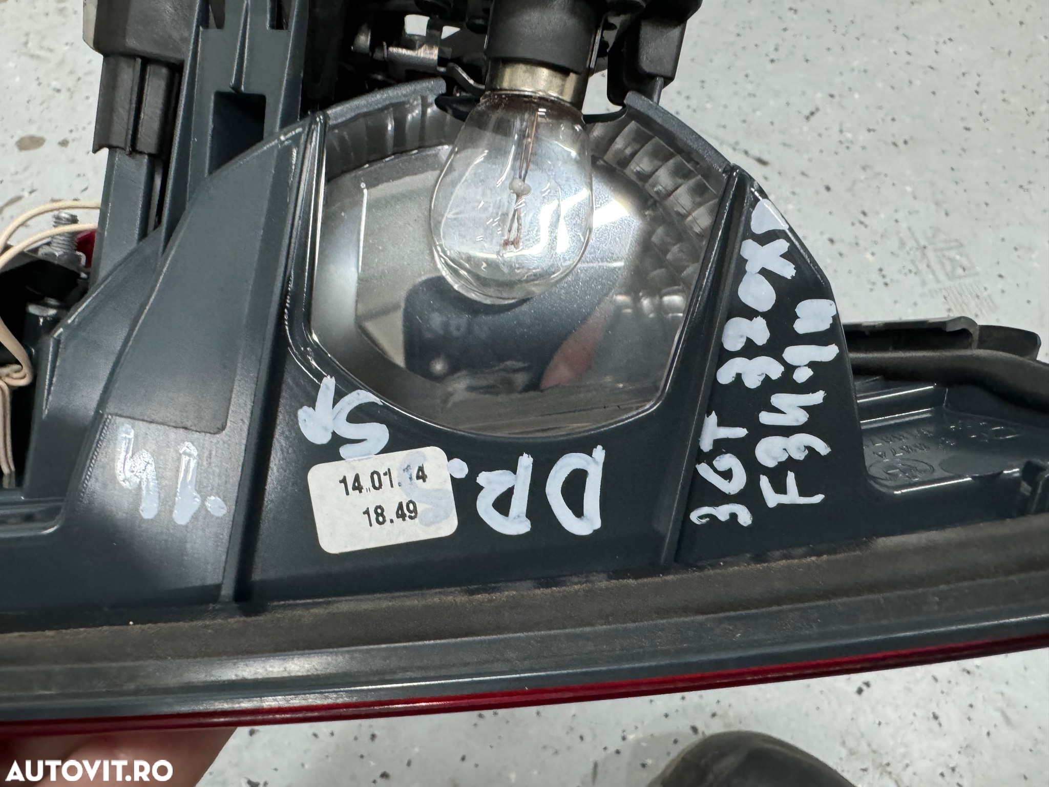 Stop tripla de pe haion bmw seria 3 GT F34 - 4