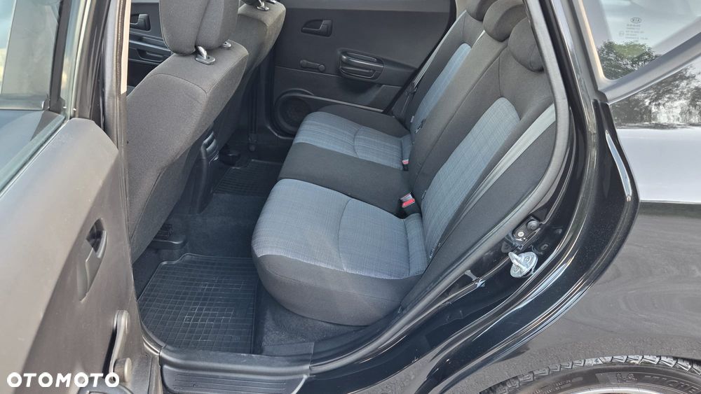 Kia Ceed 1.6 XL - 10