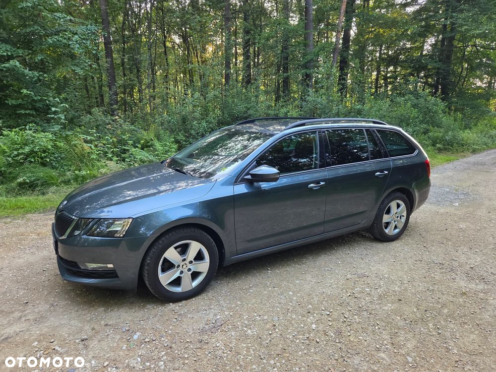 Skoda Octavia 1.6 TDI Ambition - 2