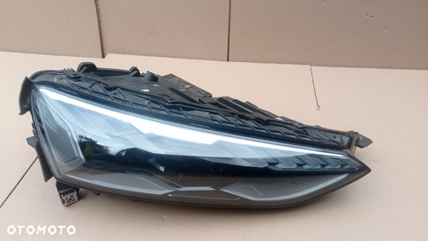 Lampa Prawa Full Led Matrix Audi E tron gt E-tron Europa Kompletna