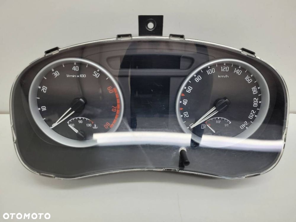 LICZNIK ZEGARY BENZYNA SKODA FABIA II ROOMSTER EU 5J0920841B - 1