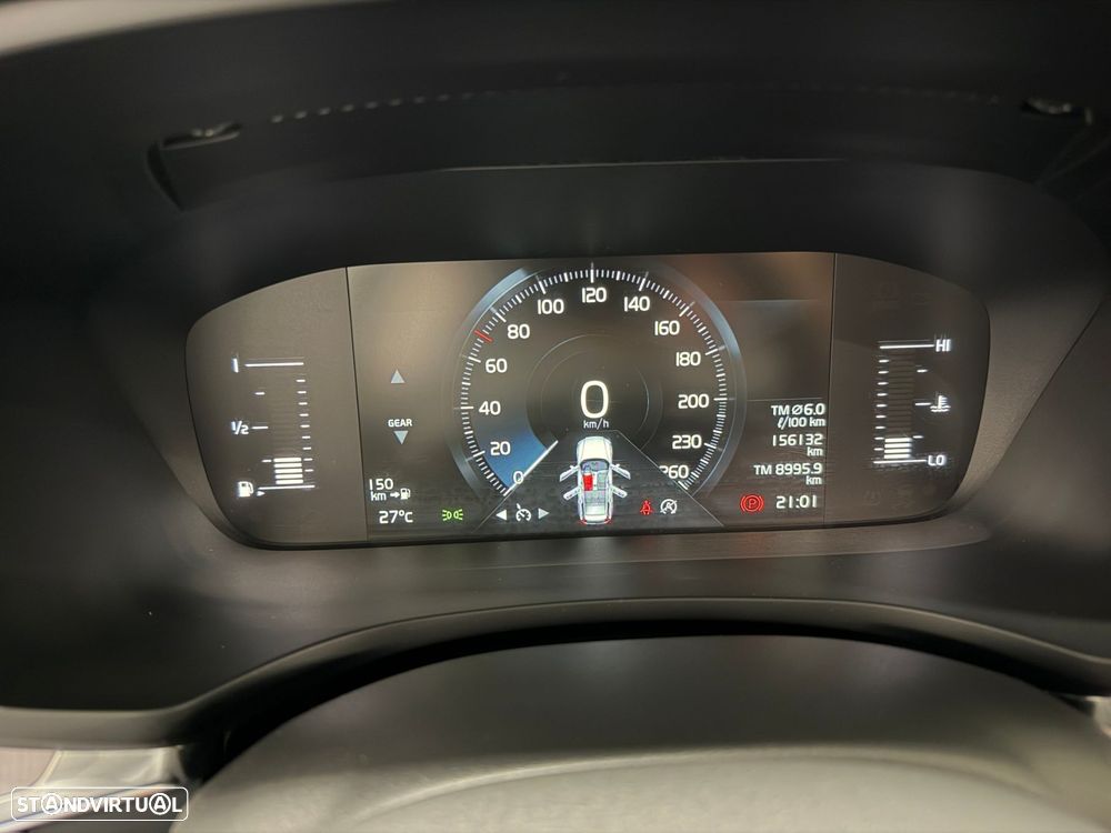 Volvo V60 2.0 D3 Momentum - 10