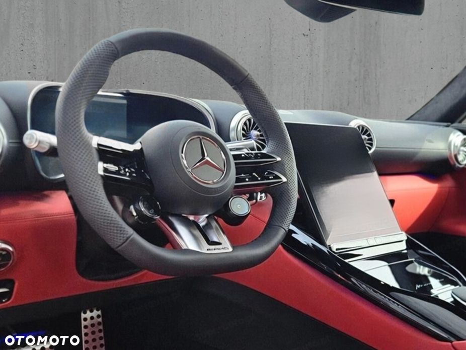 Mercedes-Benz AMG GT 63 4MATIC+ - 6
