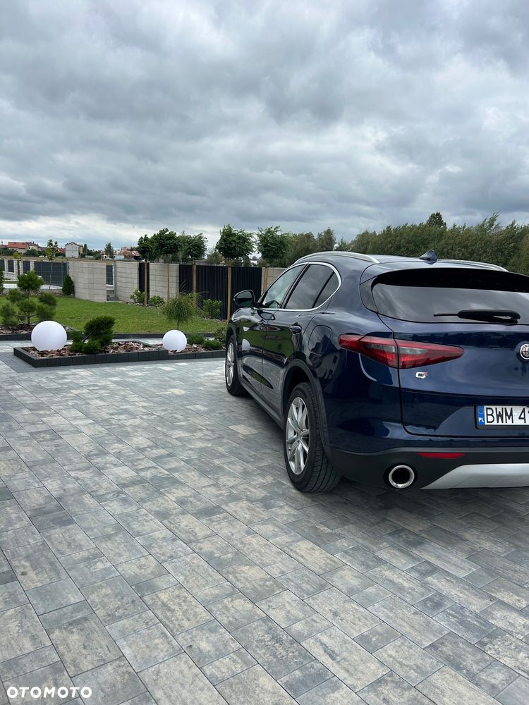 Alfa Romeo Stelvio 2.0 Turbo TI Q4 - 12