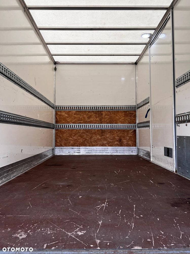 Renault Master Kontener+Winda - 7