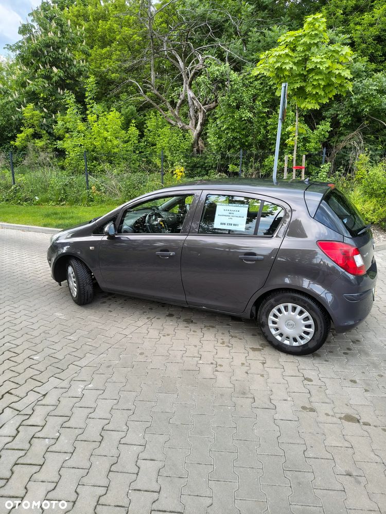 Opel Corsa 1.2 16V Edition / Active - 7