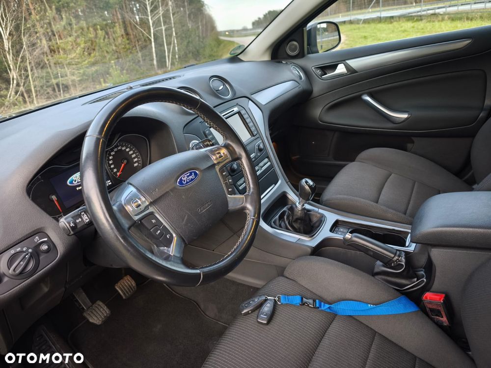 Ford Mondeo 2.0 TDCi Titanium - 19