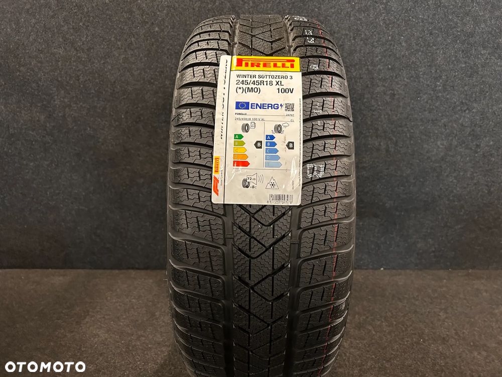 Pirelli Winter SottoZero 3 245/45/18 100V XL 1szt. NOWA! - 1