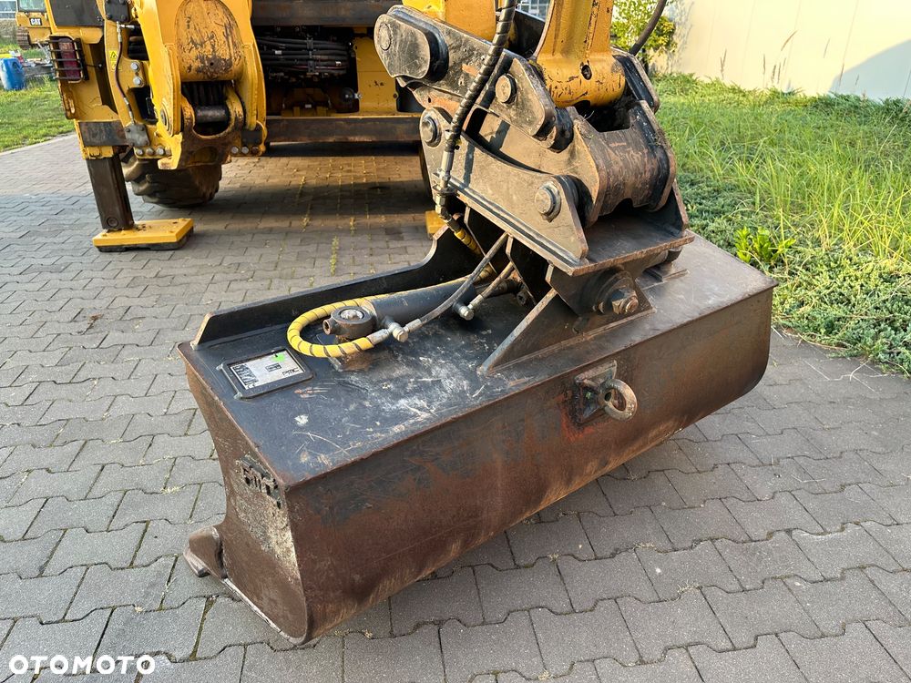 Caterpillar CAT 444 07A / 82kW / 3000 Mth - 24