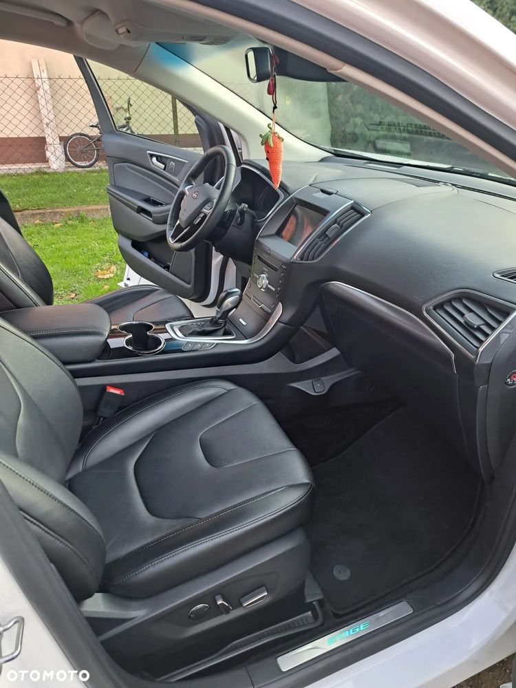 Ford Edge 2.0 TDCi Bi-Turbo 4x4 Titanium - 13