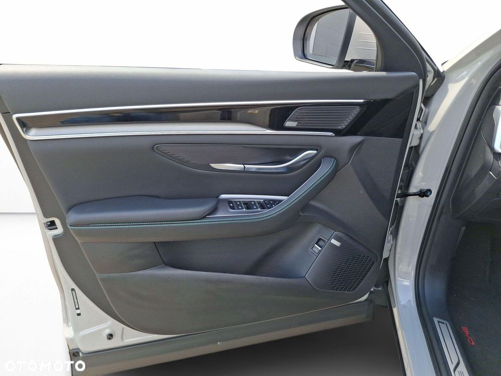 BYD Seal U - 13