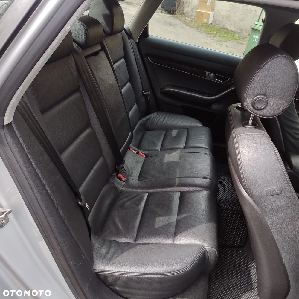 Audi A6 Limousine 3.0 TDI DPF quattro tiptronic - 13