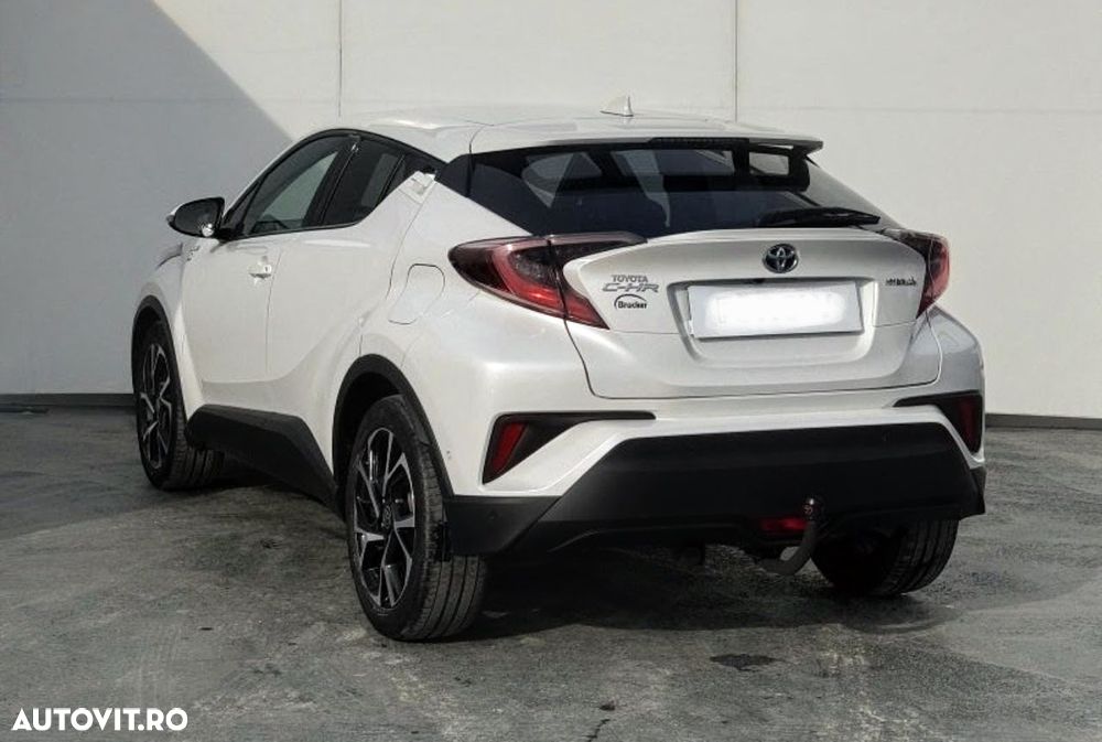 Toyota C-HR Lounge - 4
