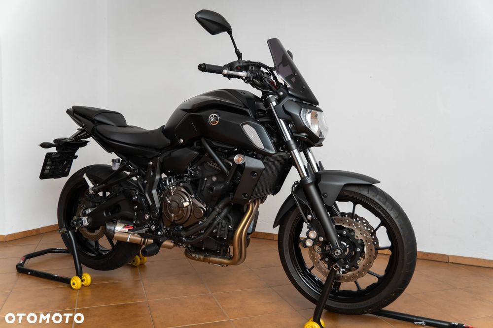 Yamaha MT - 9