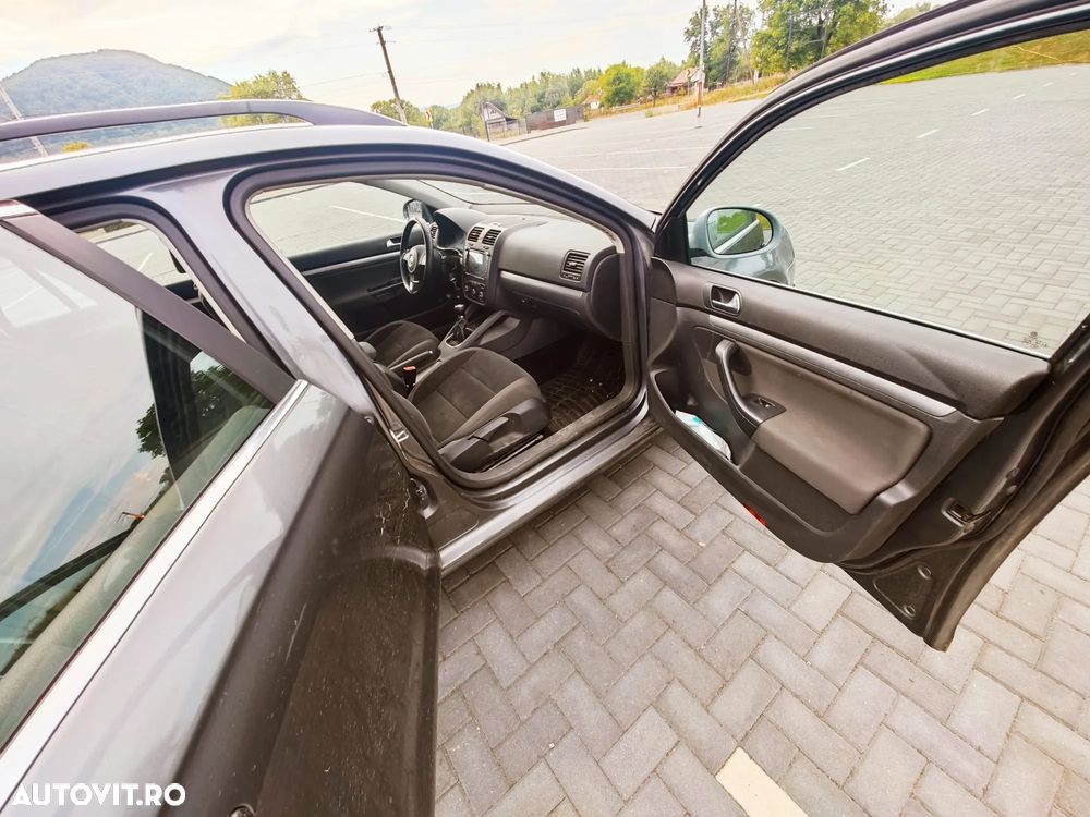 Volkswagen Golf 1.9 TDI 4Motion Trendline - 17