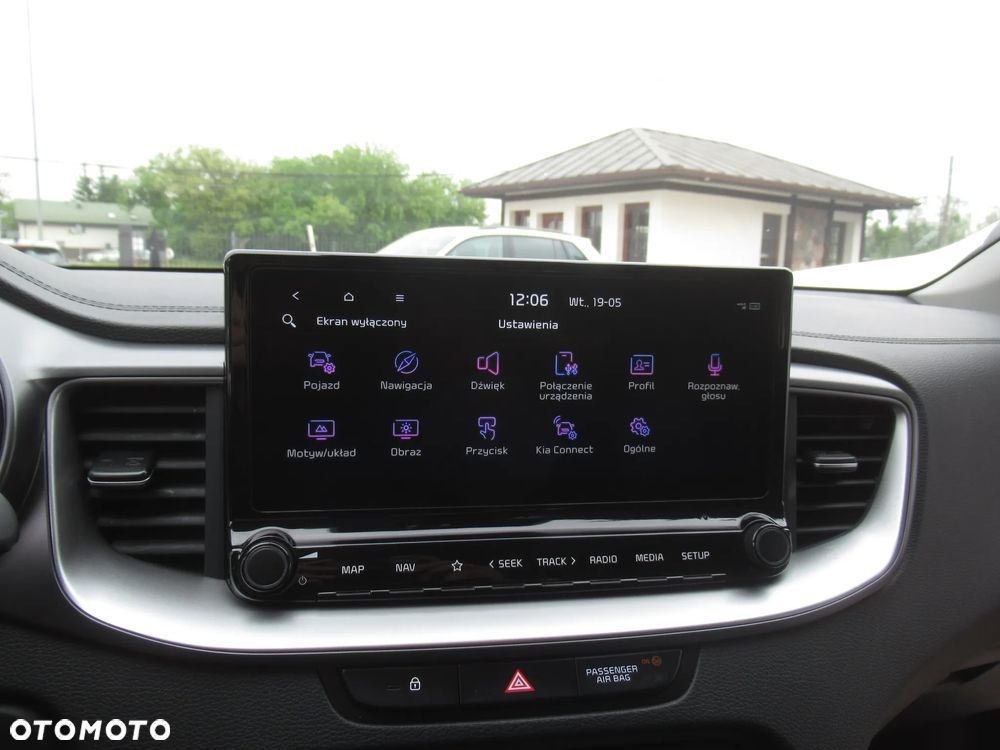 Kia Ceed 1.5 T-GDI M - 21