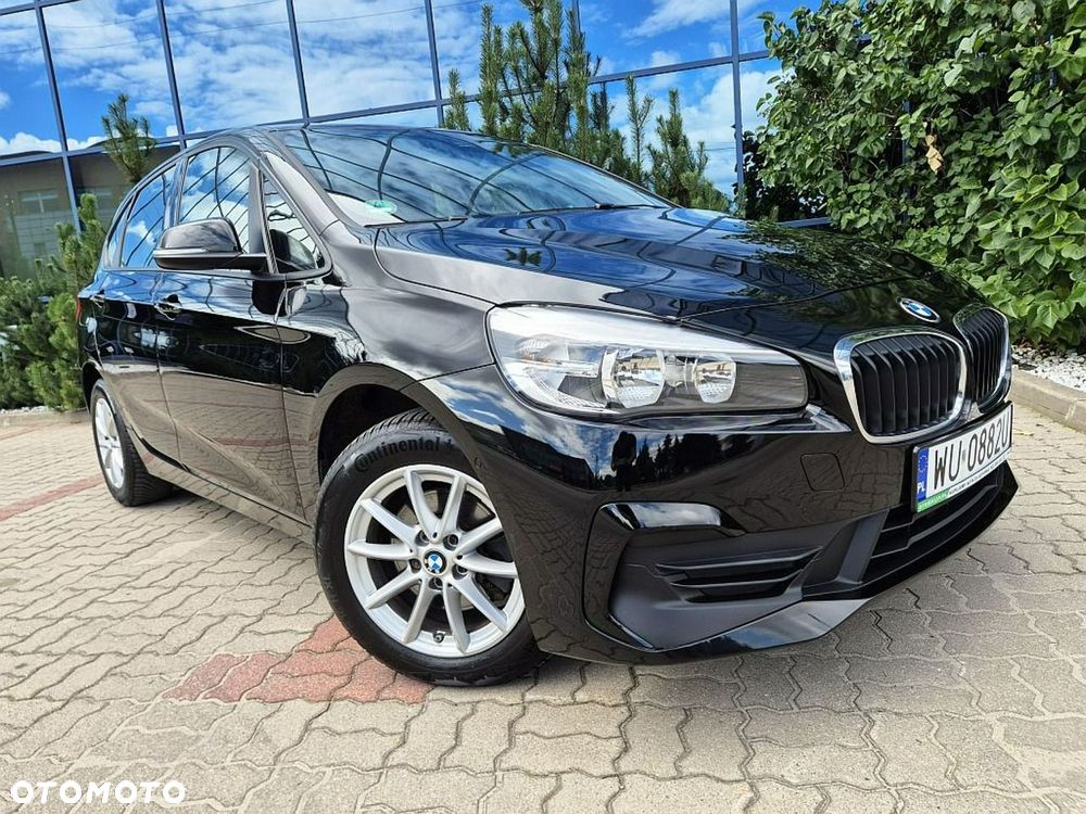 BMW Seria 2 216d - 16