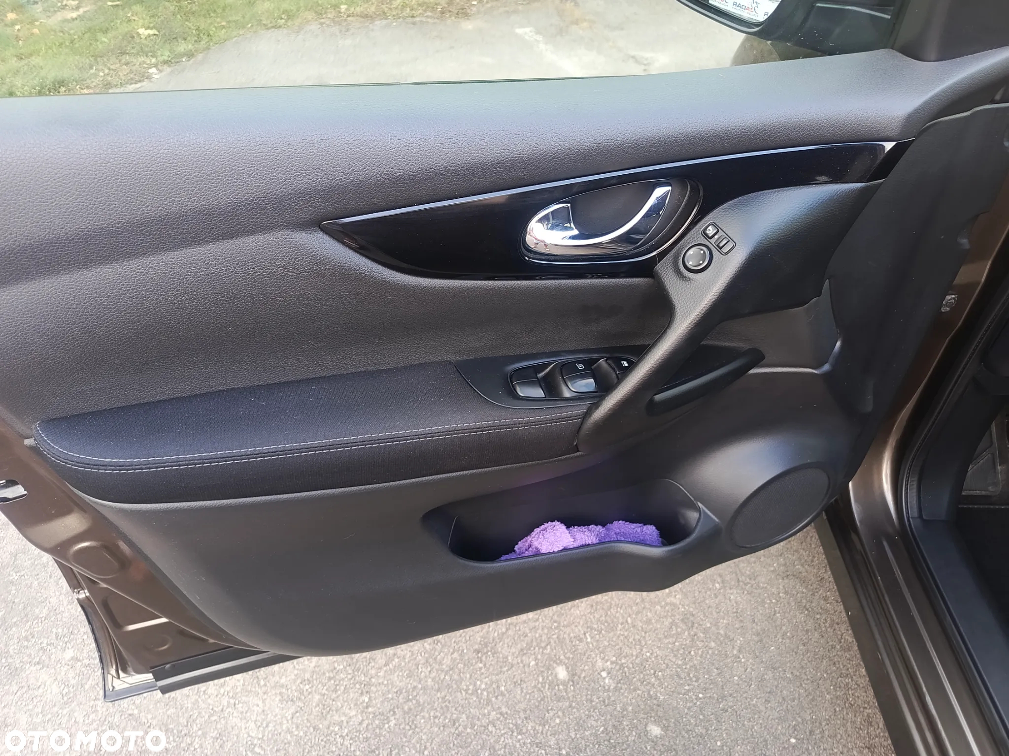 Nissan Qashqai 1.2 DIG-T N-Connecta EU6 - 15