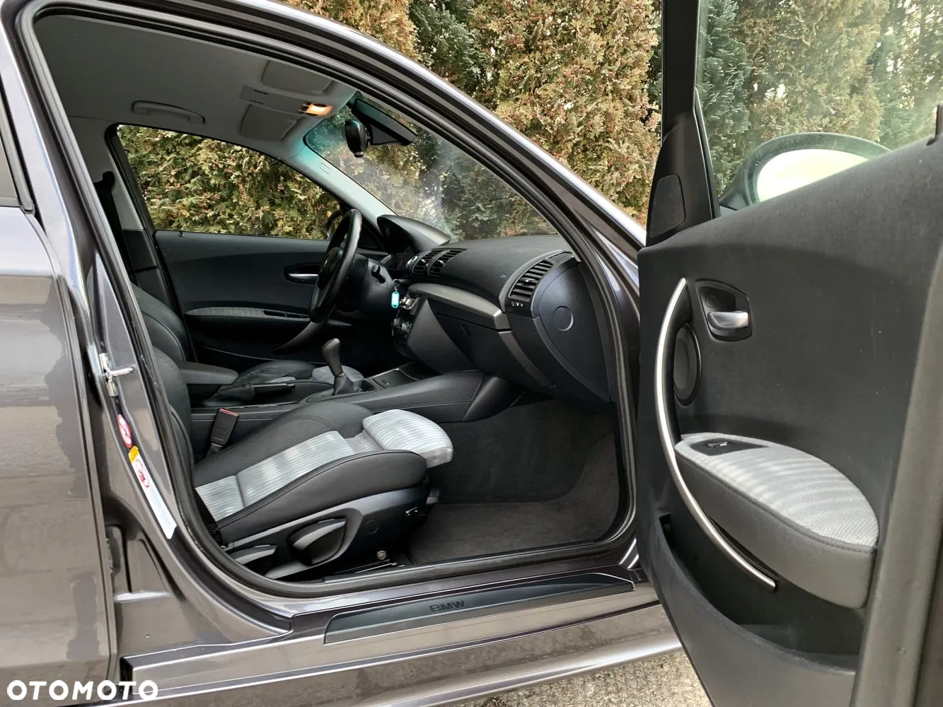 BMW Seria 1 116i - 34