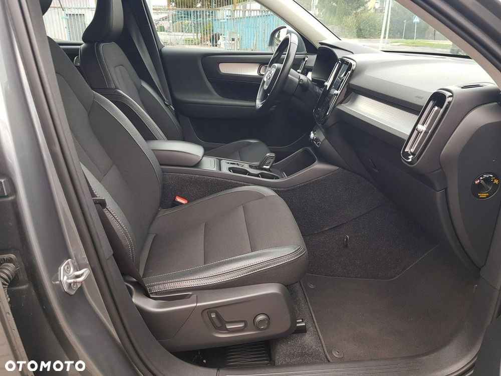 Volvo XC 40 T4 Momentum - 16